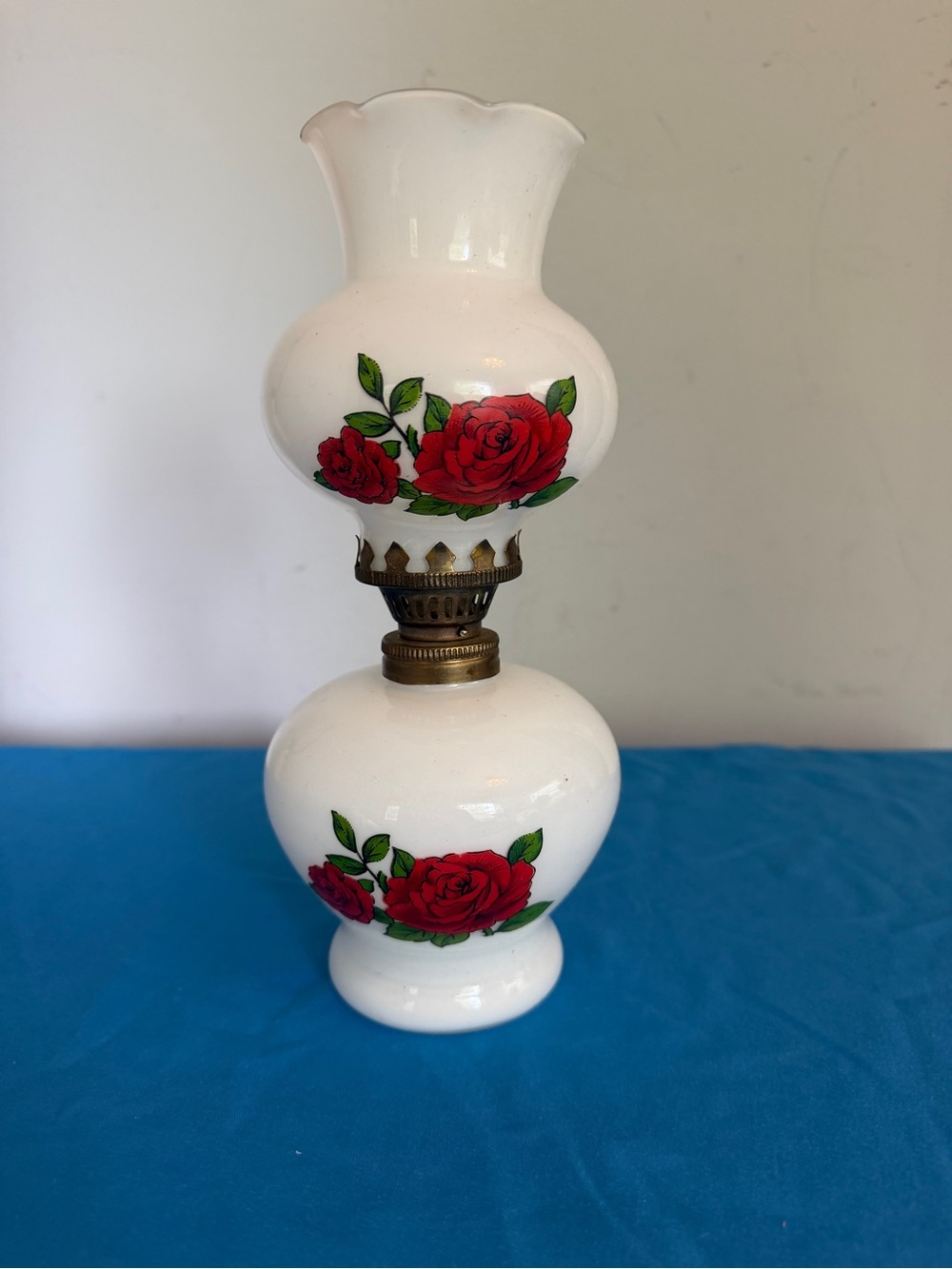 Vintage Miniature White Oil Lamp with Red Roses Decoration
